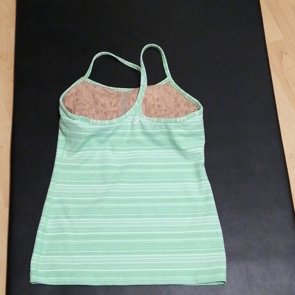 Lululemon tank tops